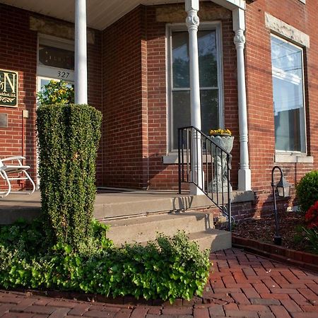 L&N Bed And Breakfast Ltd Henderson Kültér fotó