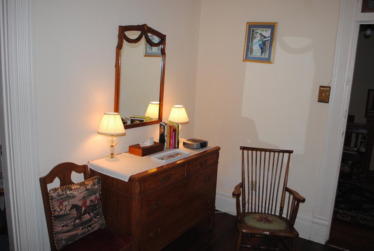 L&N Bed And Breakfast Ltd Henderson Kültér fotó